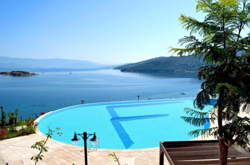 Villa Esteban Özel Plajlı - Köşkköy