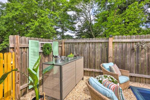 Bright Parma Home w/ Outdoor Space < 10 Mi to Dtwn in بروكلين - أوهايو