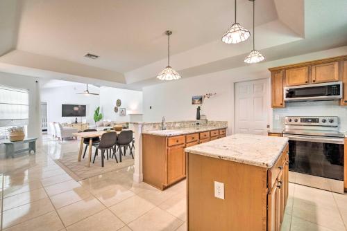 Private Pool and Grill Peaceful Home in Dunnellon in Dunnellon