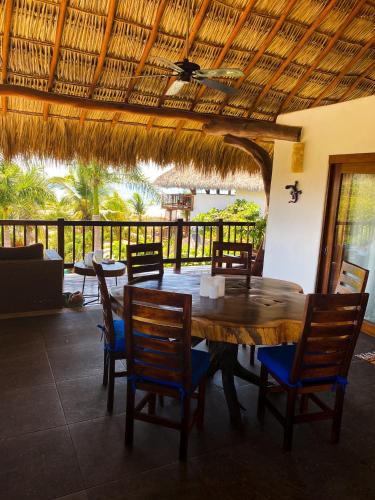 Hotel Bajito Bay Room Type - King Suite with Ocean View