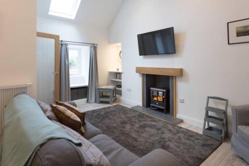 Ideal Couples base for exploring the Isle of Arran in Blackwaterfoot