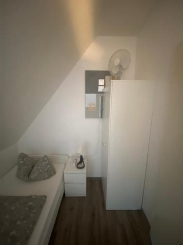 Hostel Nuremberg Room Type - Twin Room with Private Bathroom