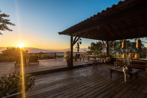 Pousada Casa do Ceo, um pedaço de Minas Gerais localizado na esquina do Caminho do Rei, área nobre da Praia do Rosa