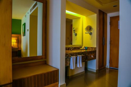 Photo - Holiday Inn Tuxpan - Convention Center, an IHG Hotel