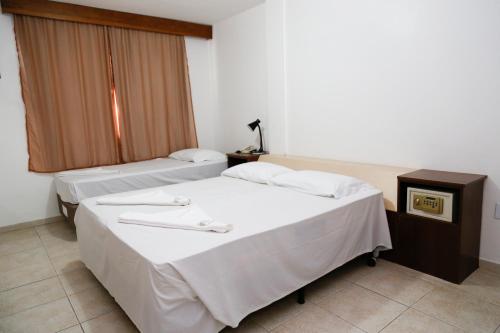 Luxury Triple Room image 1