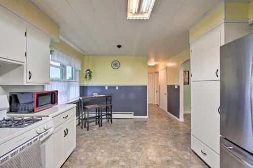 Quiet Elizabethville Home w/ Fire Pit + Views in Tower City