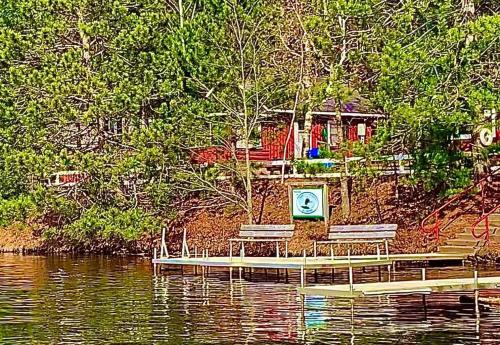 Fishing Cottage at Loon's Landing Resort