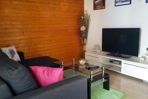 Apartments by the sea Zivogosce - Porat Makarska - 4878 - image 2
