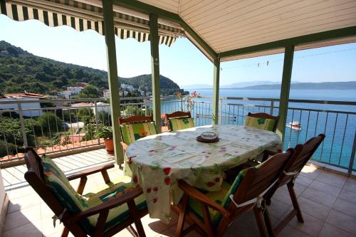 Apartments by the sea Zivogosce - Porat Makarska - 4878 - image 8