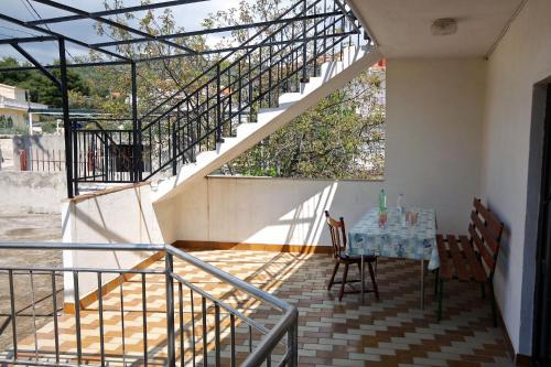 Apartments by the sea Marina Trogir - 4850 - image 12