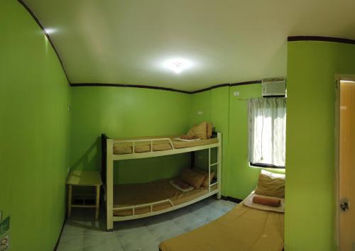 Marbeth Inn, Coron