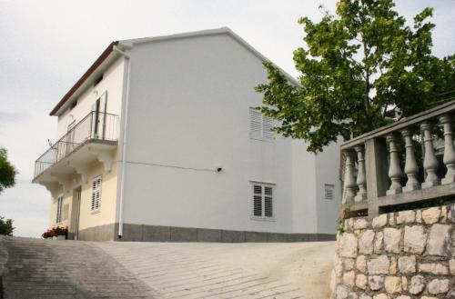 Apartments with a parking space Supetarska Draga - Donja Rab - 5023 - image 3