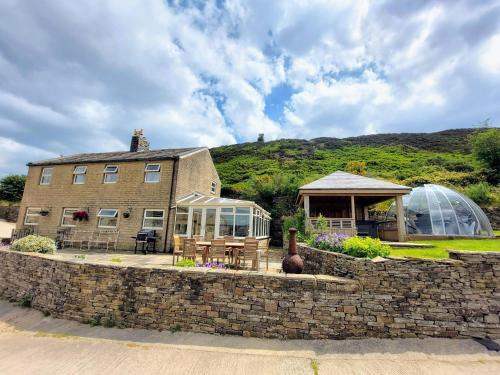 B&B Holmfirth - Long Ing Farm - Bed and Breakfast Holmfirth