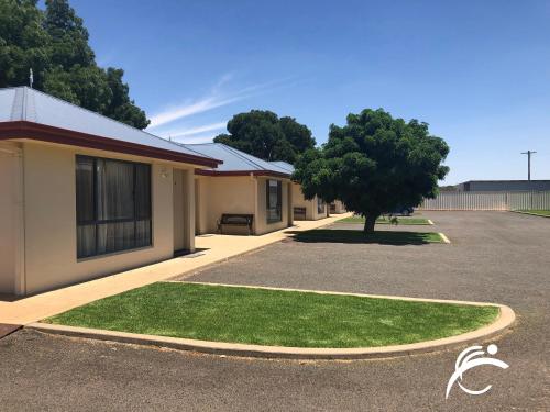 Coro Club Motel in Griffith