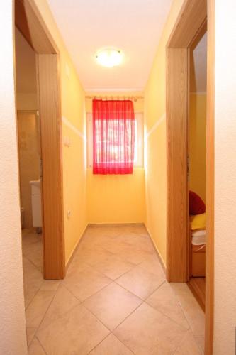 Apartments with a parking space Vis - 8531 - image 11