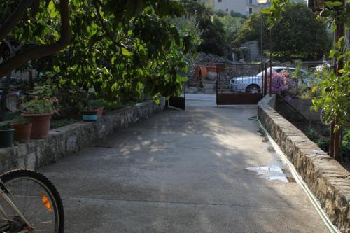 Apartments with a parking space Vis - 8861 - image 7