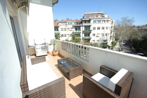 Apartments by the sea Split - 8671 - image 10