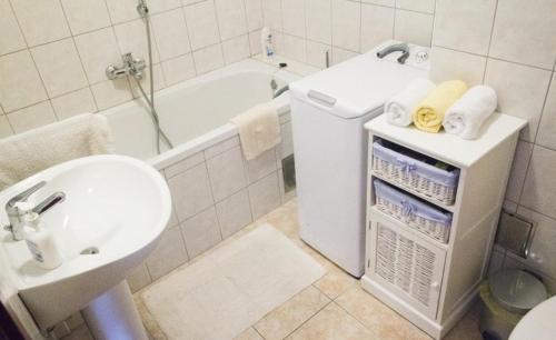 Apartments with WiFi Split - 11135 - main image