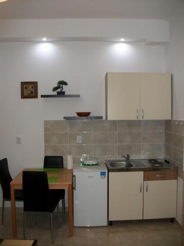 Apartments with a parking space Split - 11163 - image 6