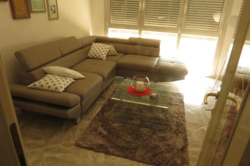 Apartments with WiFi Split - 11170 - image 4