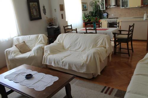 Apartments with WiFi Split - 11285 - image 4