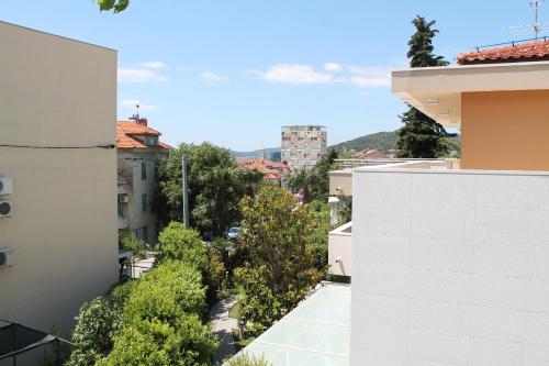 Apartments with WiFi Split - 11285 - image 12