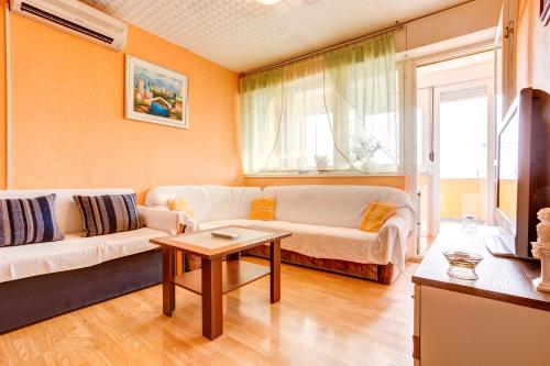 Apartments with WiFi Split - 11367 - image 3