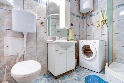 Apartments with WiFi Split - 11367 - image 6