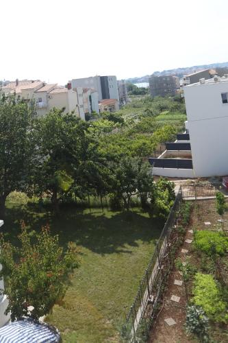 Apartments with a parking space Podstrana Split - 11363 - image 12