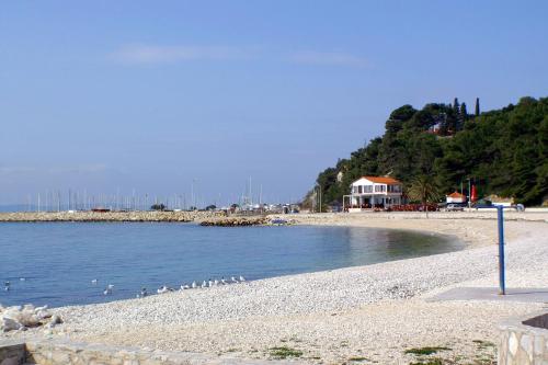 Apartments with WiFi Split - 11692 - main image