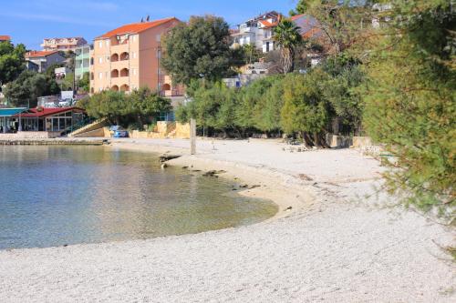 Apartments with a swimming pool Gustirna Trogir - 11703 - main image
