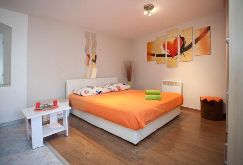 Apartments by the sea Split - 11161 - image 4