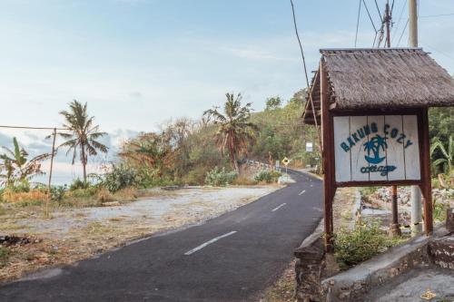 Bakung Cozy Cottage - image 2