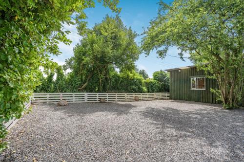 Caldey Lodge Bier Wood Lodges