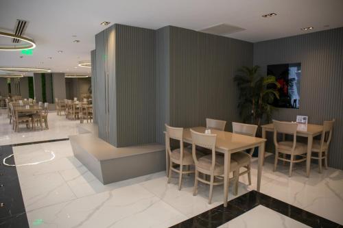 382615598 Nova Plaza Crystal Hotel & Spa