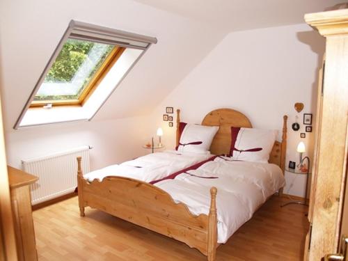 2 bedrooms, 2 beds