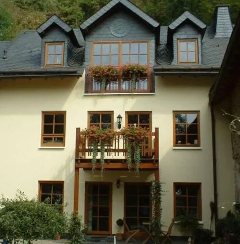 Komfort-Ferienwohnungen Walkmühle in Münstermaifeld, Deutschland