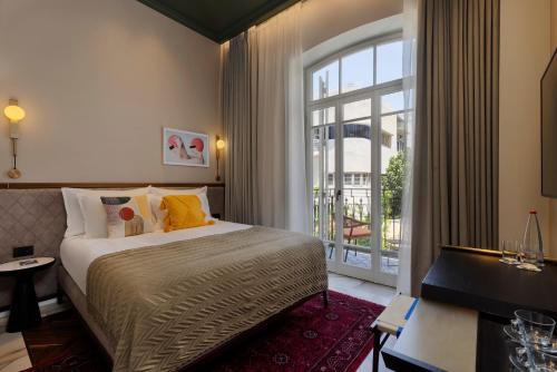 room detail thumbnail 0