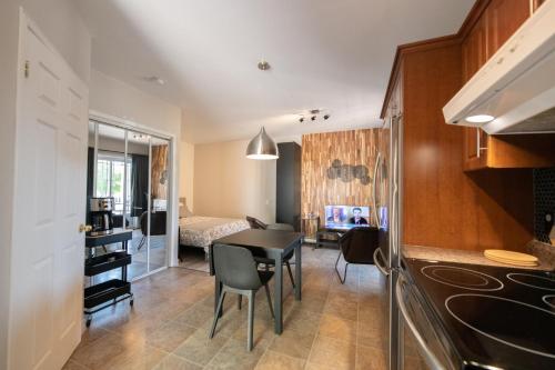 Apartment with Shower