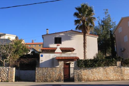  Apartments with a parking space Seget Vranjica, Trogir - 8623, Pension in Seget Vranjica