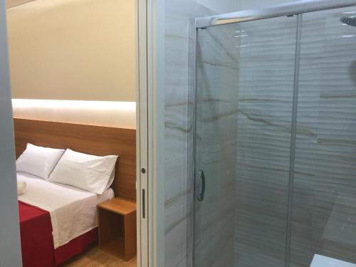 Le Affacciate Bruzie Home 2 Guest House 4
