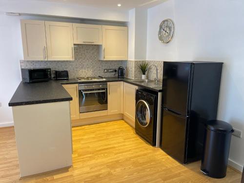 köök, Moda Wigan - Stylish 2 Bed Apartment Central Wigan in Wigan