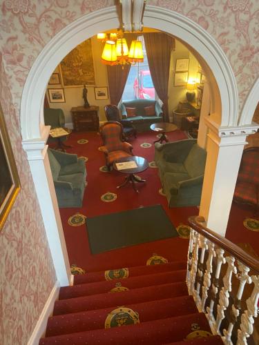 Вид, Lovat Arms Hotel in Болі