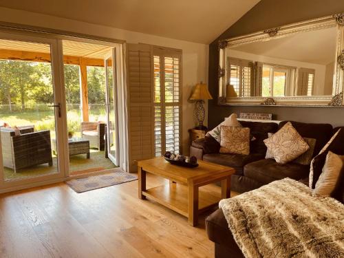 Oak Lodge, South View Lodges, Exeter