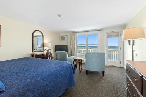 Oceanfront 1st Floor King