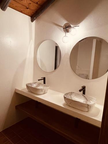Bathroom, Casa Colinas Roxas by Portucasa in Olhao