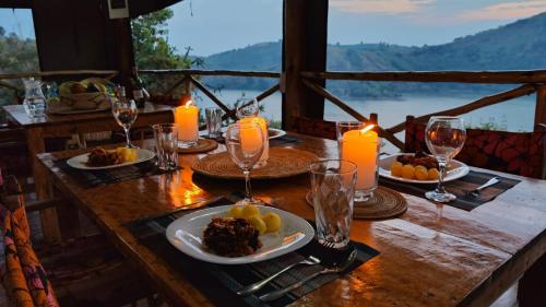 Restaurace, Mwamba Kelele Lodge in Fort Portal