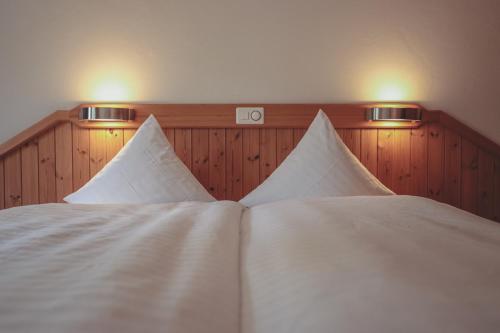 Hotel Garni Sonnenhalde - image 5