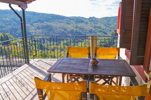 Magnolia Traditional Stone House in Vamvakou in 華爾維薩拉哥尼亞斯