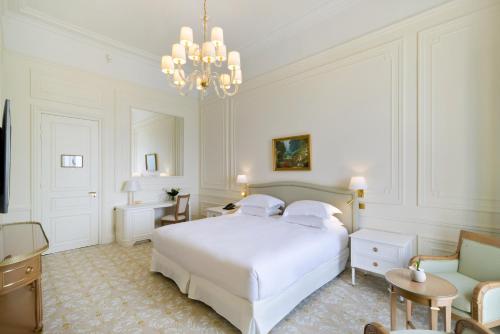 Chambre Lit King-Size Classique - Vue sur Plage